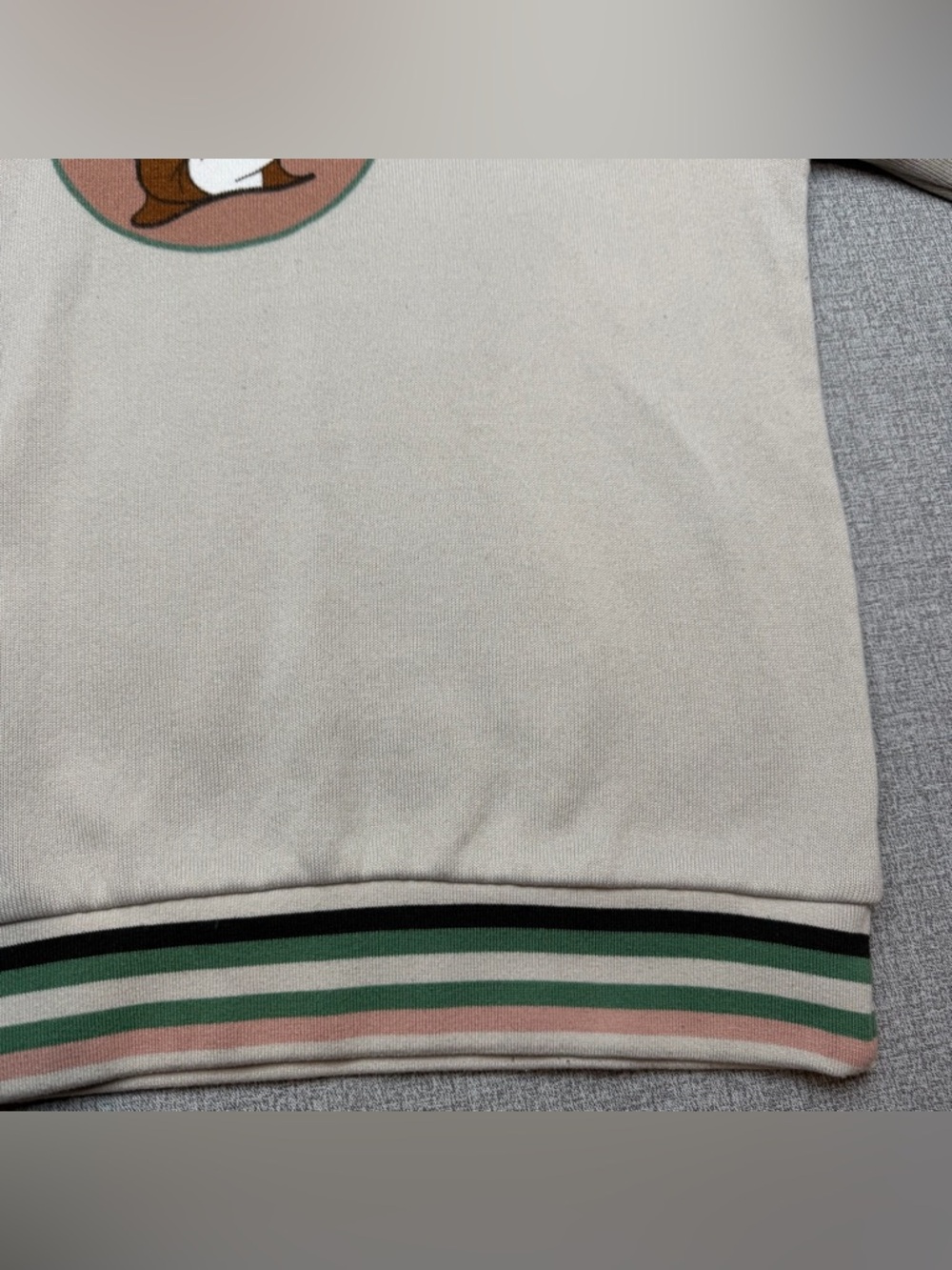 Buc-ees Beaver Logo Varsity Graphic Sweatshirt - Picture 3 of 9